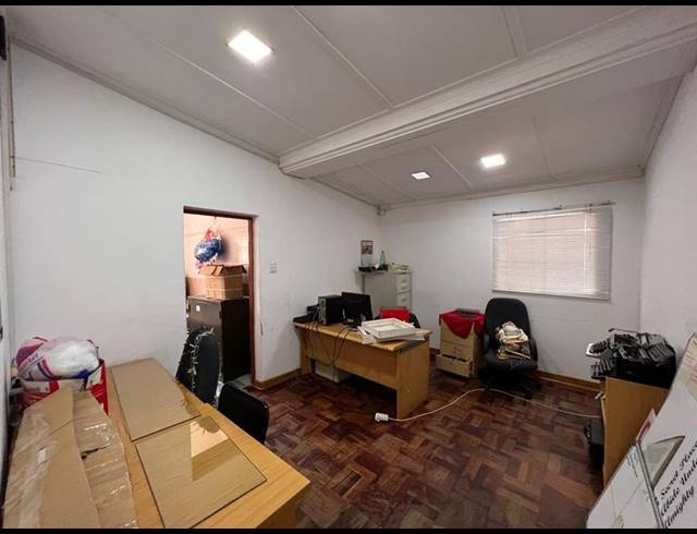 OFFICE FOR SALE IN PIETERMARITZBURG CENTRAL